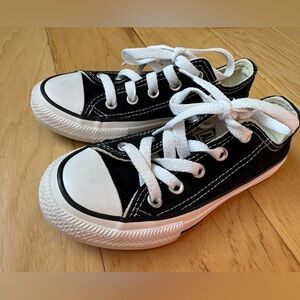 Black Converse - unisex